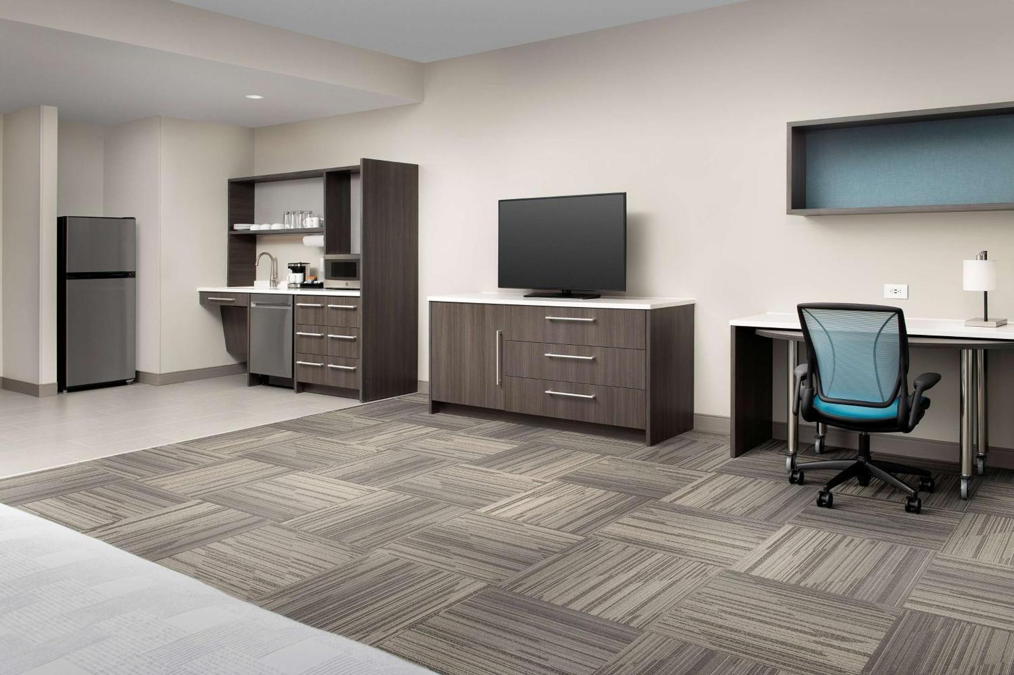 Home2 Suites By Hilton Denver Central Park Экстерьер фото